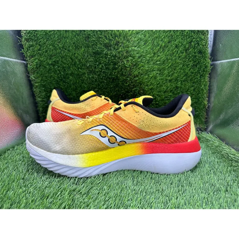 Saucony Kinvara Pro S20847-138 Athletic Sneaker Mens 13 Gold Mesh Training Gym